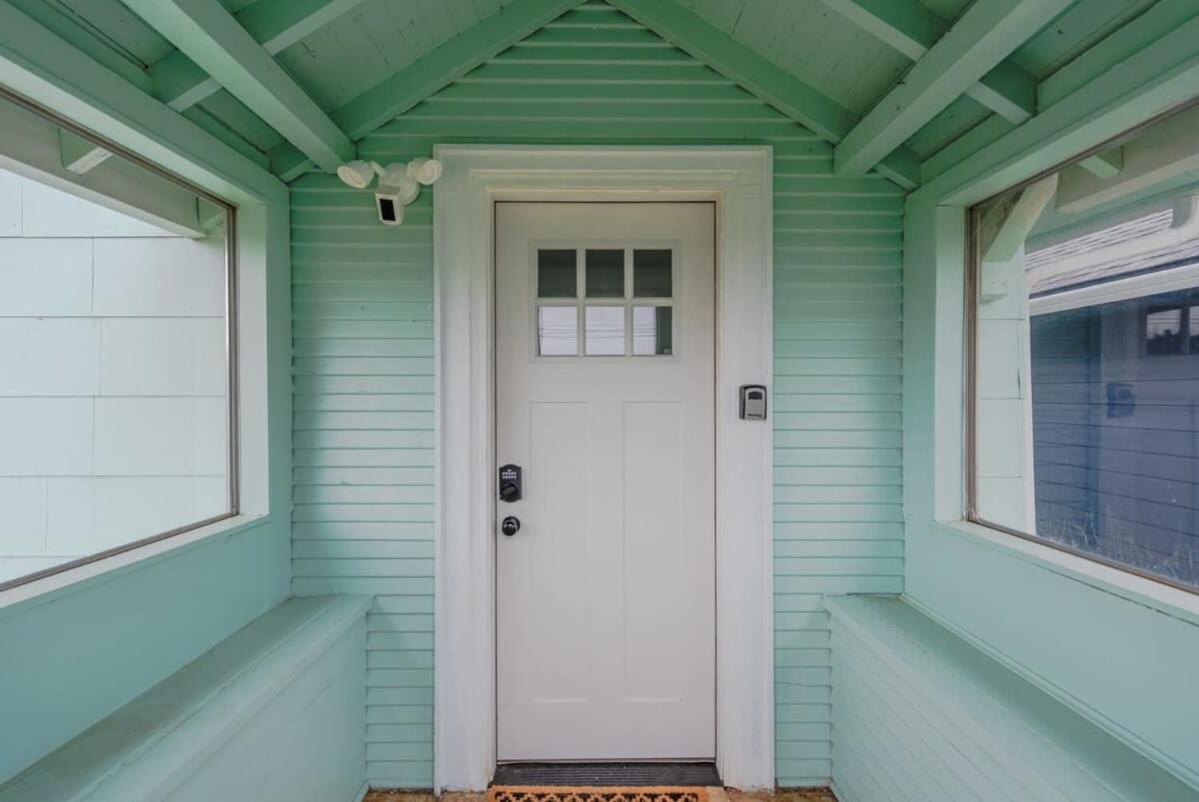 #Stayinmydistrict Coos Bay Cypress Cottage Exterior foto